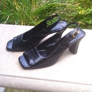 Black Patent Leather Peep Toe Slingback Sandals size 9